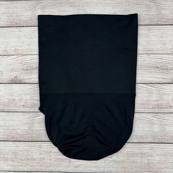 Red Hot by Spanx High Waist Flat Out Flawless Black Brief size XL - Picture 2 of 3